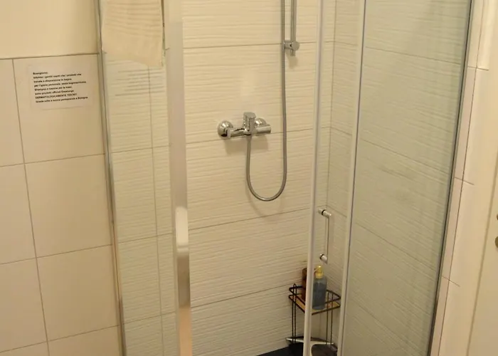 Santa Viola Marconi Blq Apartman